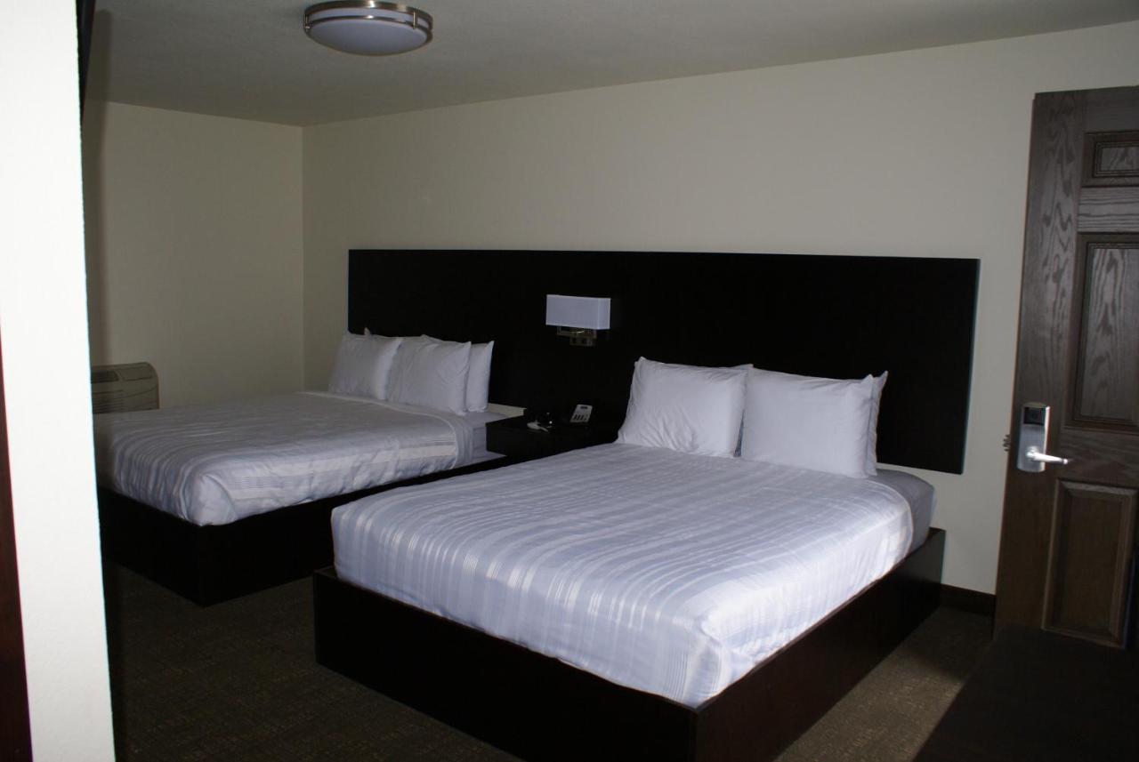 Boarders Inn & Suites By Cobblestone Hotels - Syracuse מראה חיצוני תמונה